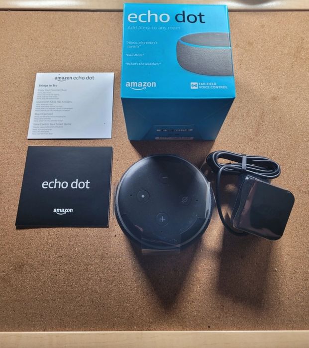 Умная колонка Amazon Echo Dot (3-е поколение)