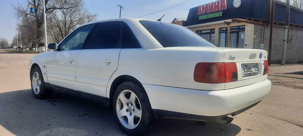 Ауди а6, с4. Машина