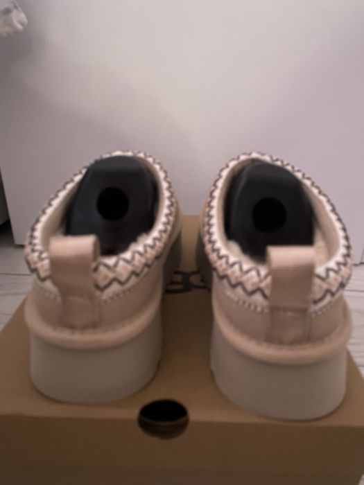 UGG NOI originale crem