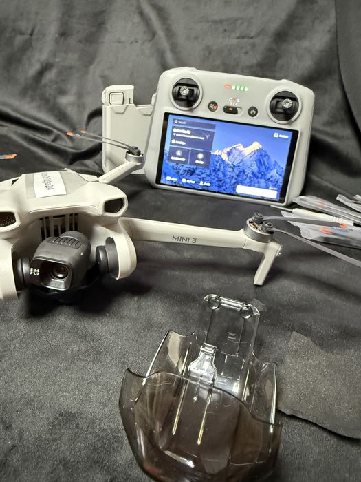 Drona dji mini 3
