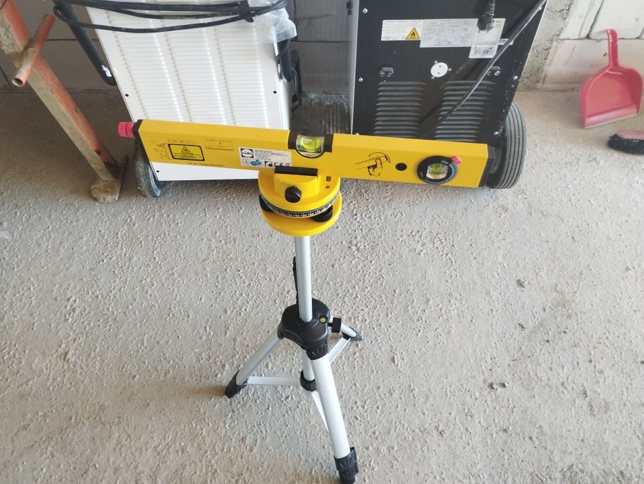 Laser, nivela cu laser