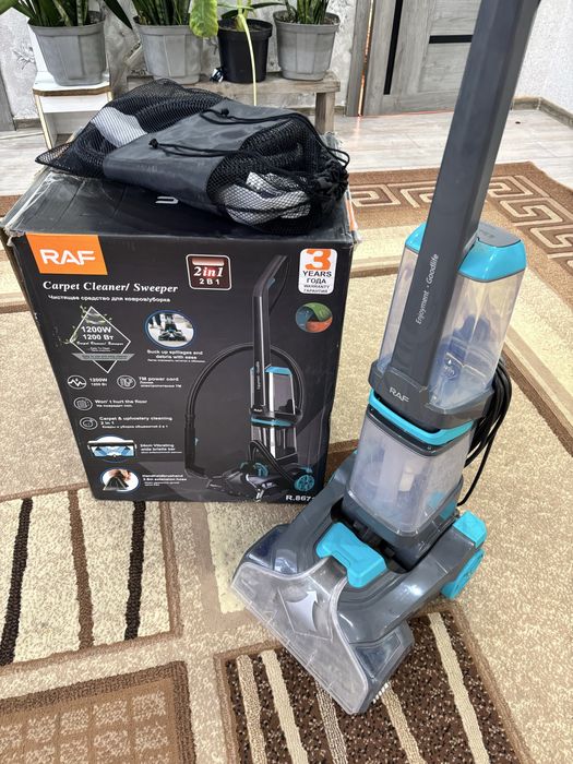 Пылесос моющий продам