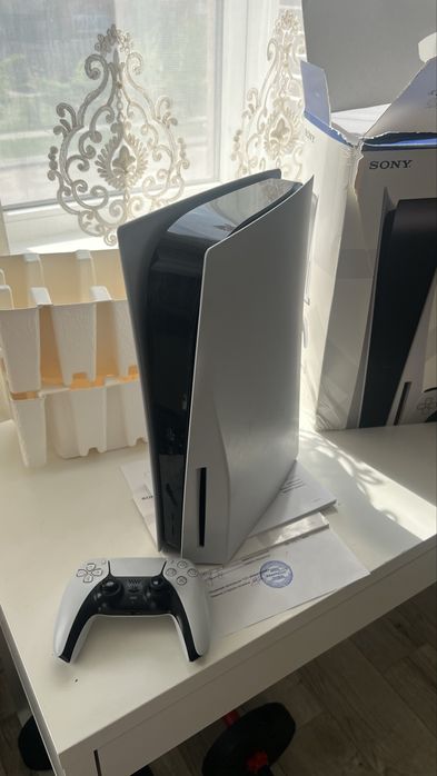 Продам пс5 в отличном состояние