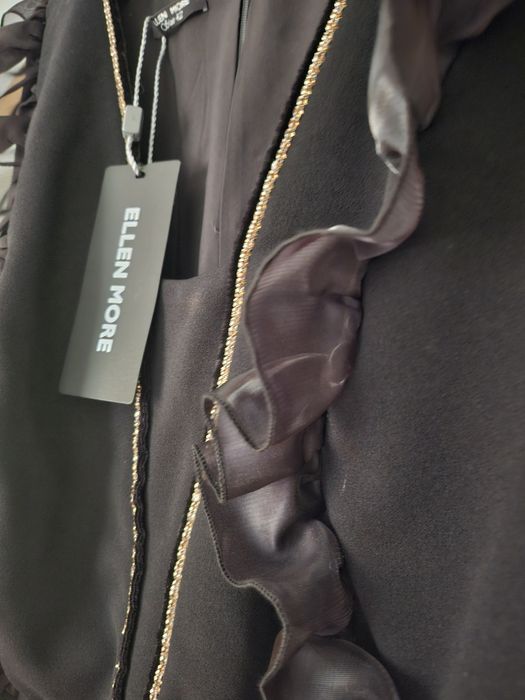 Официален черен  топ