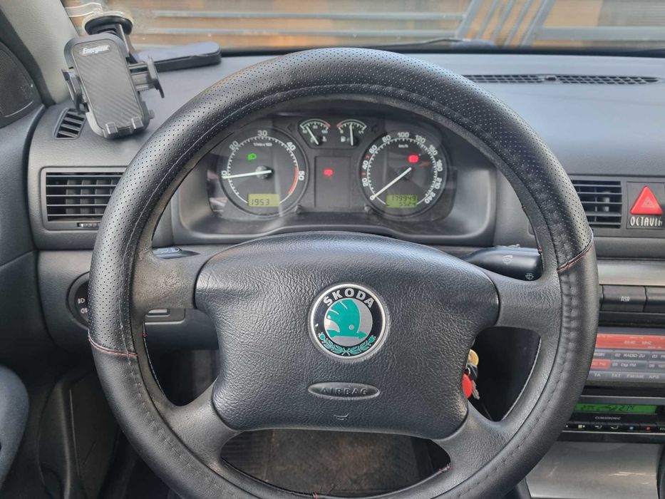 Skoda Octavia Tour