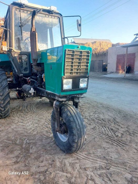 МТЗ 80 трактор сотилади