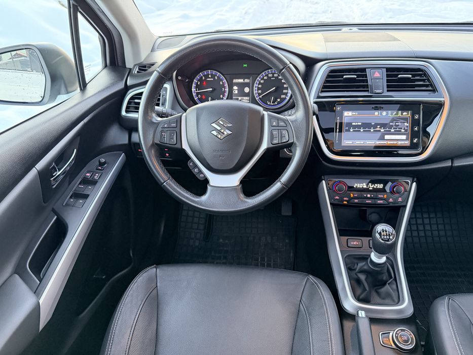 Suzuki S-Cross SX4 1.4 AllGrip Luxus Hibrid - Garantie