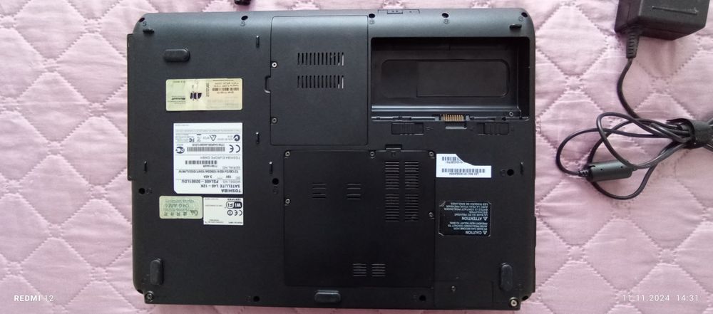 Лаптоп " Toshiba"