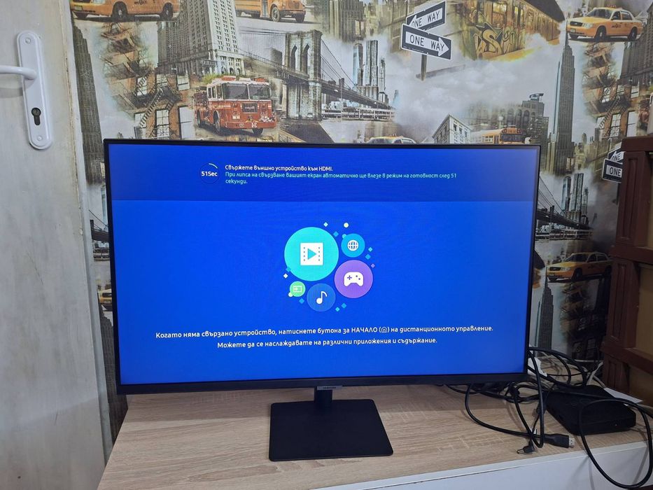 Samsung (Самсунг) S32AM500NR