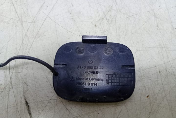 Capac cui tractare A1768850222 Mercedes-Benz A-Class W176