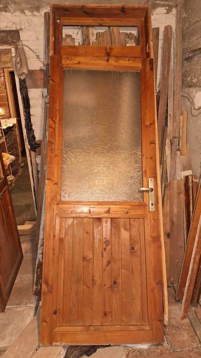 Дървени врати и прозорци - дограма