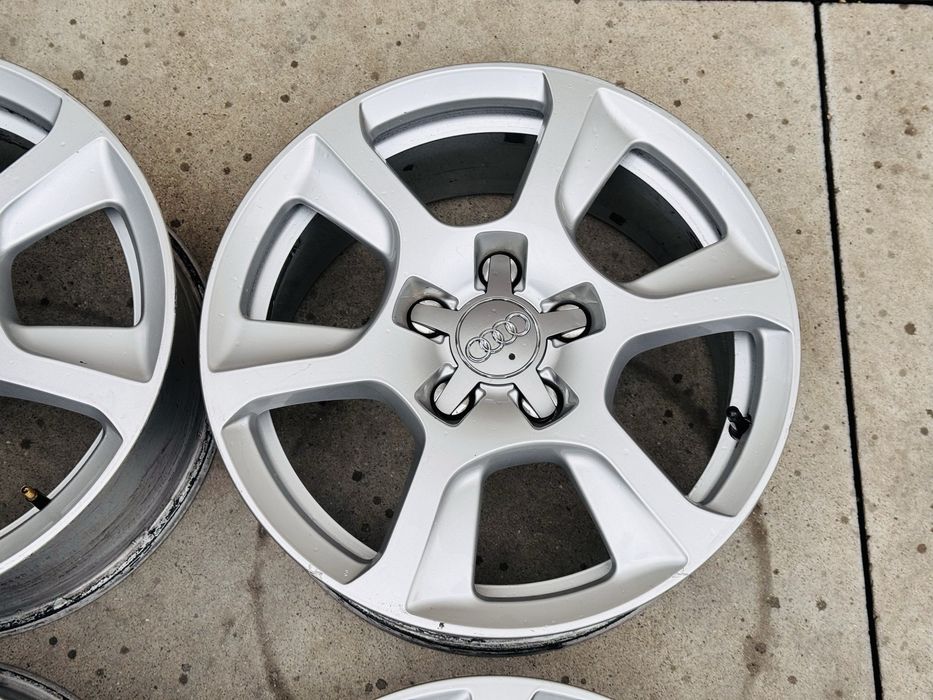 4бр ал Audi A4/A6/ 16цола оригинални