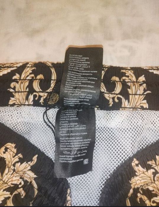 Sort Versace mărimea s