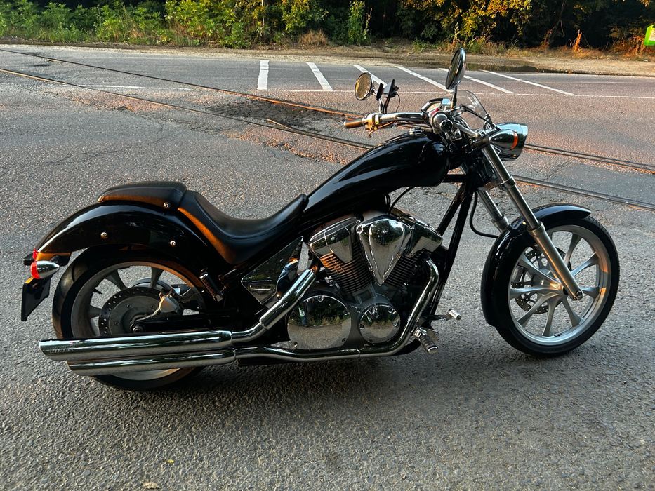 Motocicleta Honda VT1300 CX Fury