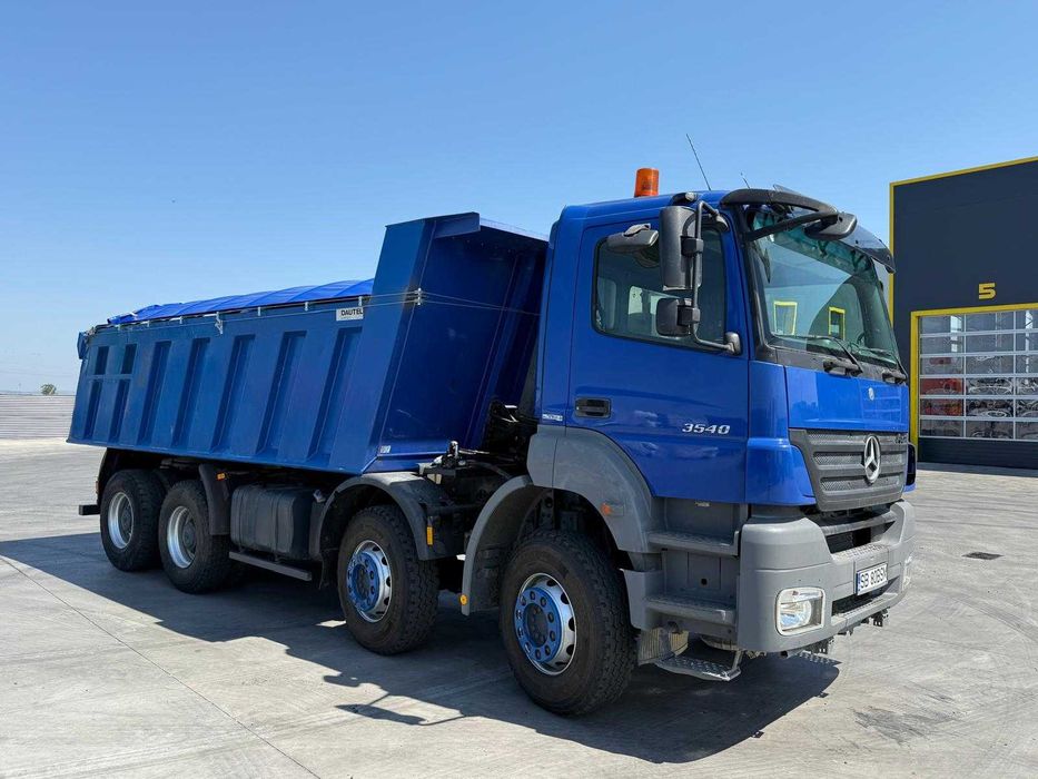 Autoutilitara Mercedes Axor 8x4