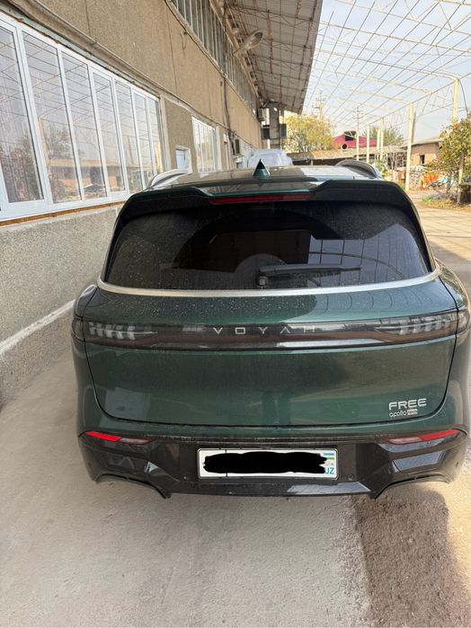 Voyah Free Oppolo Tech Full 2024 Hybrid sotiladi!