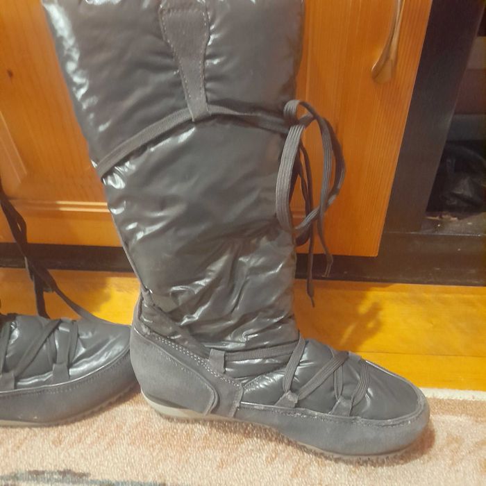 Апрески дамски сиви