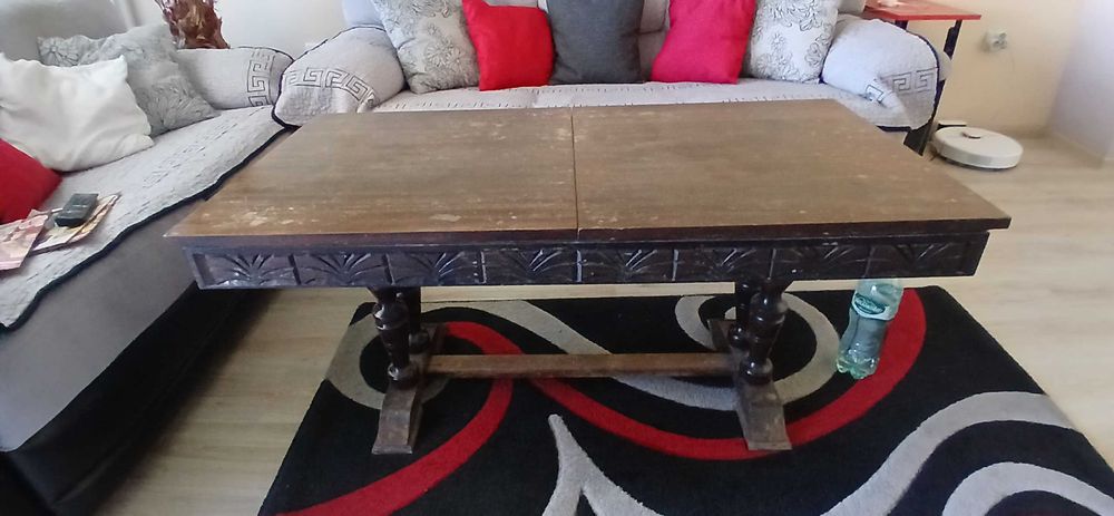 Холна маса,стабилна,от дърво