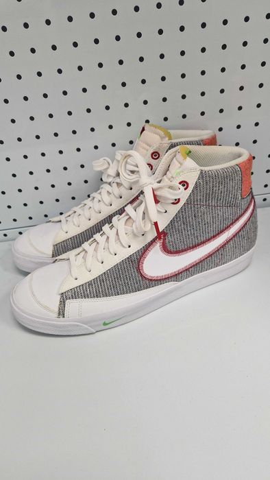 Оригинални мъжки маратонки- Nike Blazer Mid 77