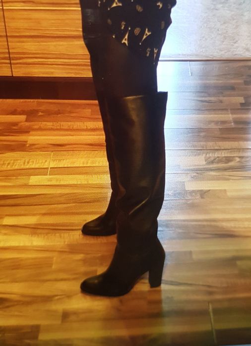 Продам зимние сапоги