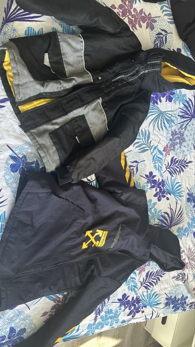 Продам куртки не дорого