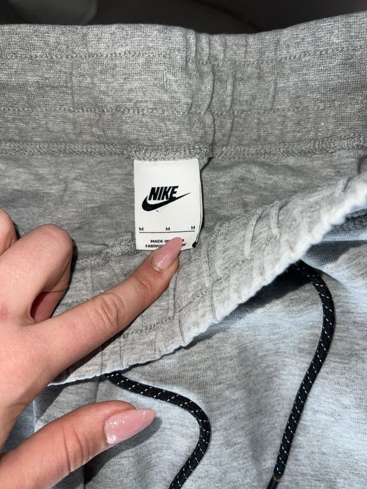 nike tech fleece