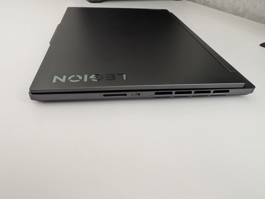 Lenovo Legion S7 16IRH8 —  i9-13900H / RTX 4070 / 32GB / 1TB