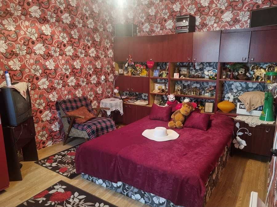 Продава се Къща в Пловдив, Център - 174 кв.м за 478 €/кв.м - Снимка #13