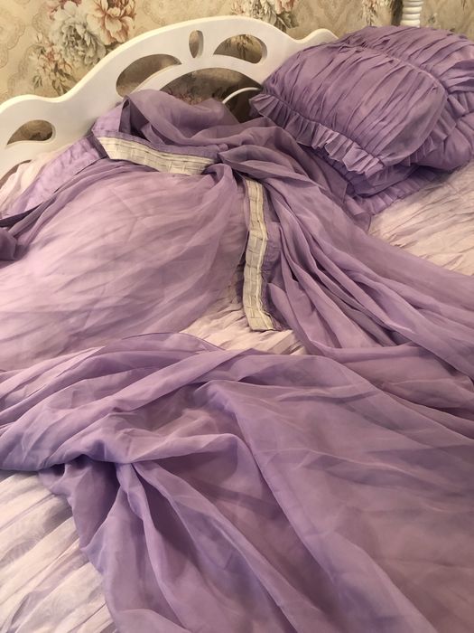 Покрывало, подушки, шторы