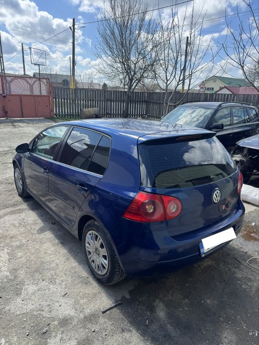 Dezmembrez VW Golf 5 BRU 1.9 90cp