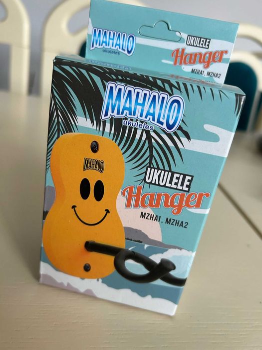 Mahalo Ukulele Wall Hanger Smiley