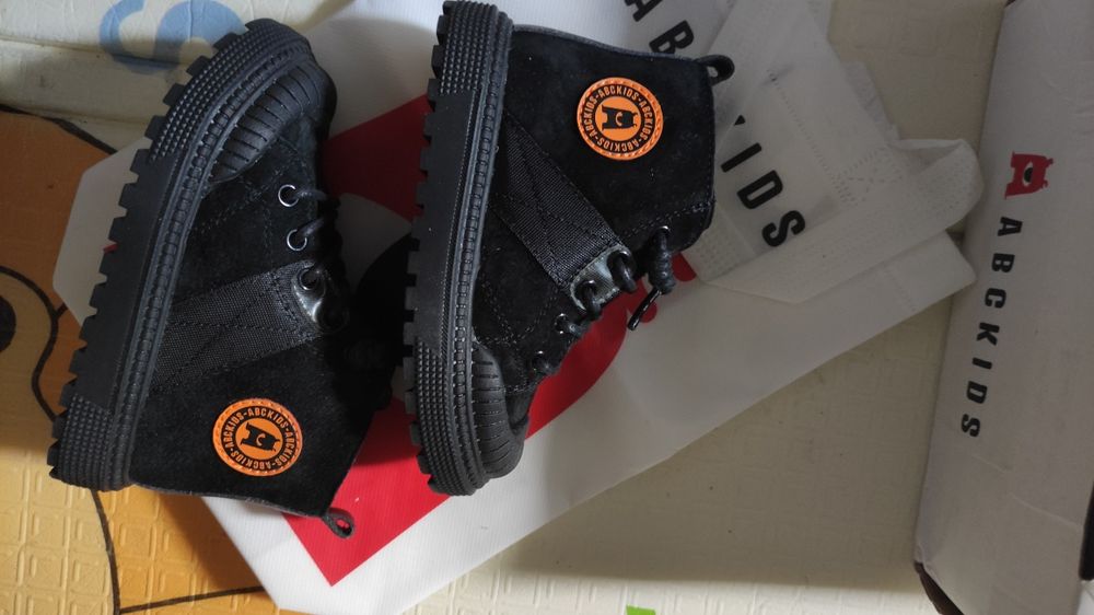 Продам ботиночки новые ABC kids