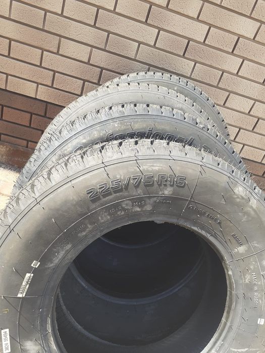 Покрышки легковой автомобиль