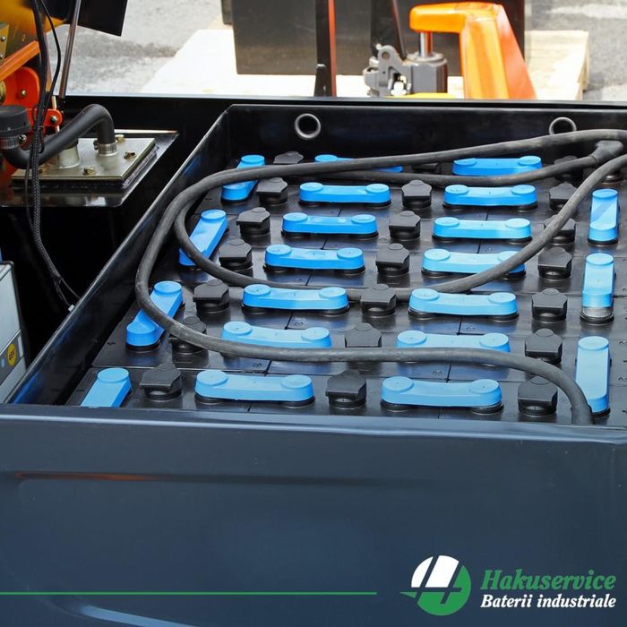 Acumulator stivuitor