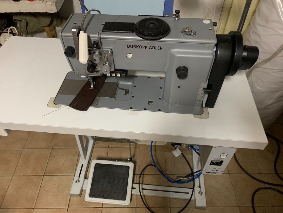 Машини за тапицерско и кожарско производство - Pfaff,Adler,Minerva