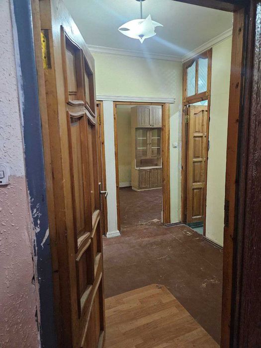 4-х комнатная квартира на Юнусабаде