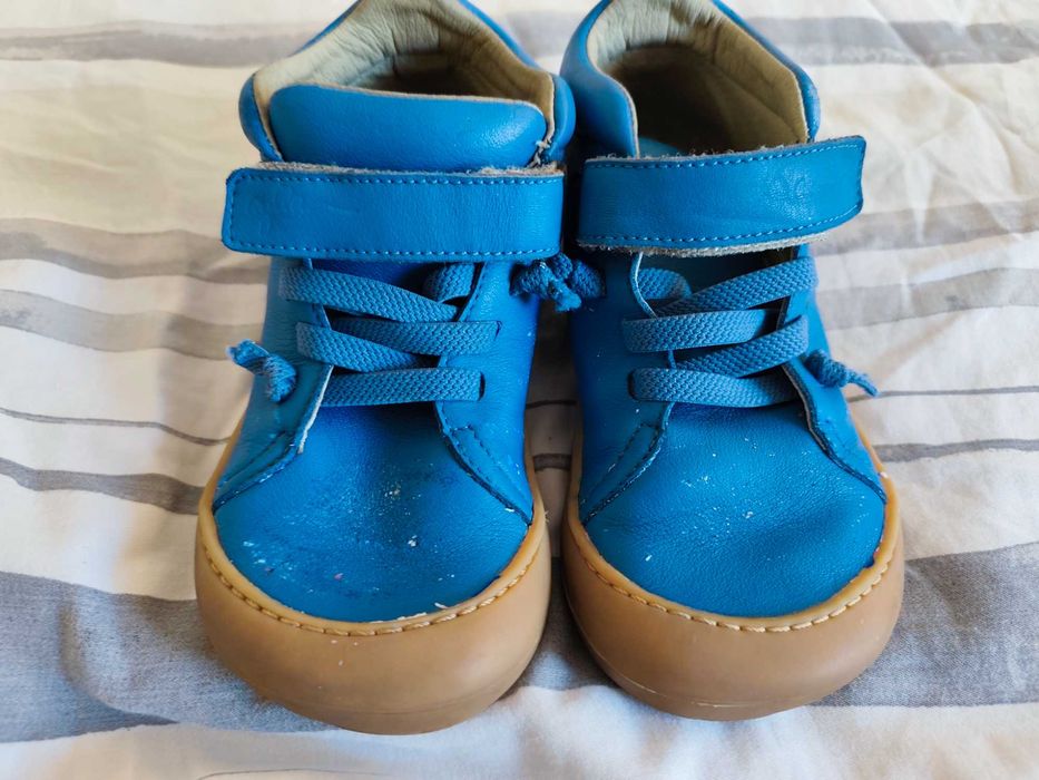 Боси обувки  32 размер момче сини