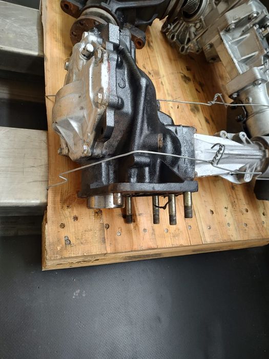 cutie transfer reductor grup fata toyota rav 4 2.0 d 85kw 116cp 2003