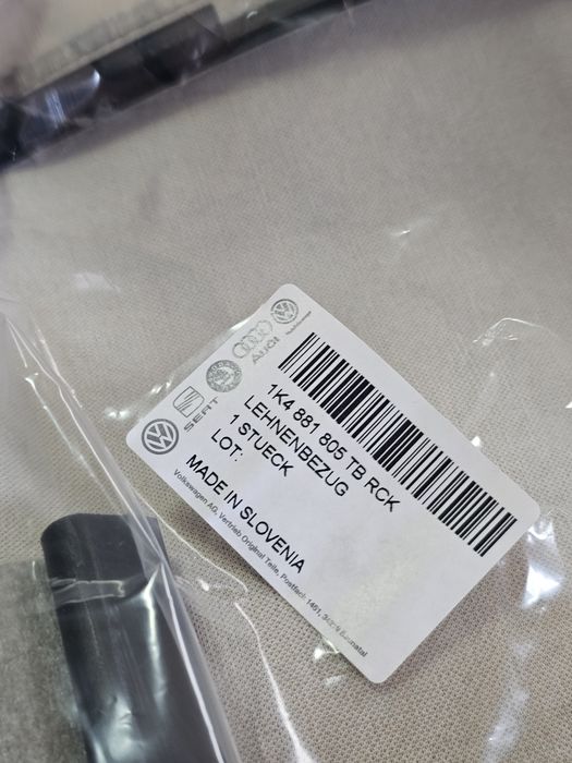 Tapiterie spatar scaun sofer noua originala Volkswagen Golf 5 / Jetta