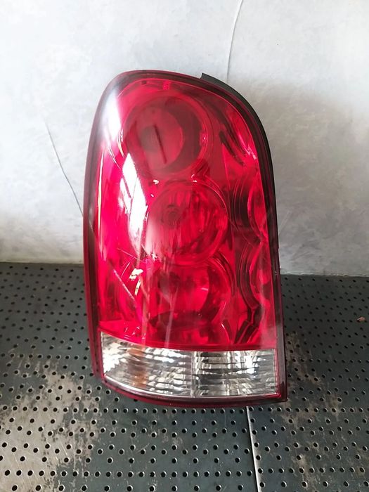 Stop tripla lampa stanga ssangyong rexton gab