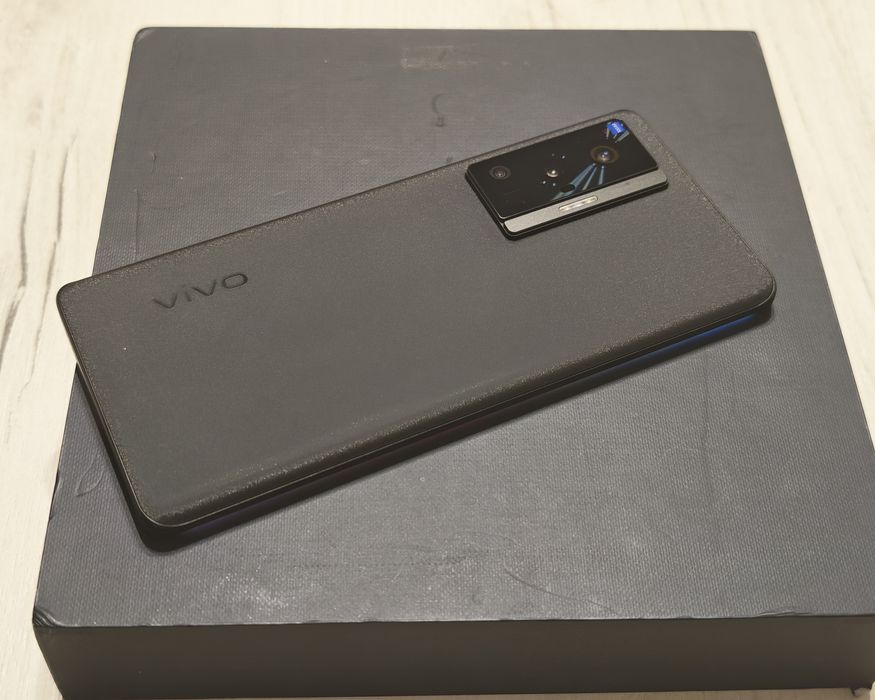 Като нов Vivo X70 Pro 12 GB 256 GB