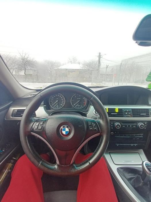Vând BMW E91 în stare perfectă