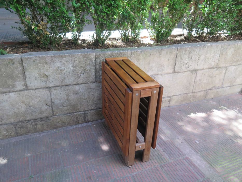 Тиково дърво- маса и 2бр.столове,сгъваеми ,Скандинавски мебели