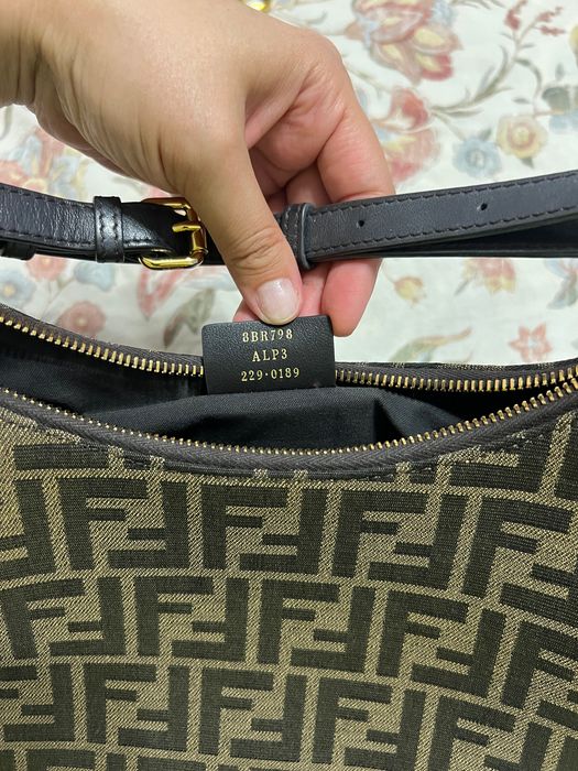 Оригинал сумка от FENDI