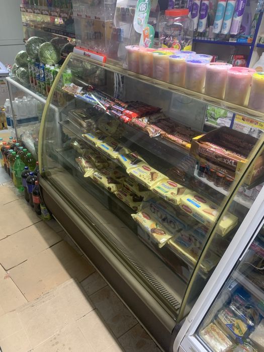 Кондитерский холодильник