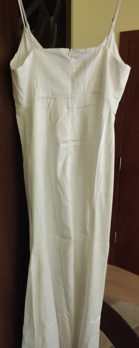 Булчинска сатенена рокля