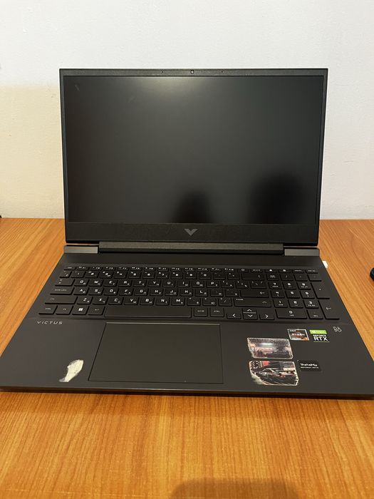ноутбук Hp vitus 16-e