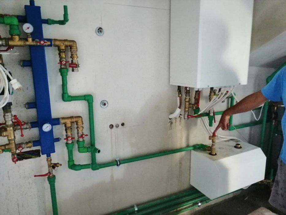 Pompa de căldură mitsubishi heavy industries- sau schimb cu una de 8kw