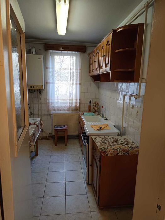 Vând apartament 3 camere - Baia Mare