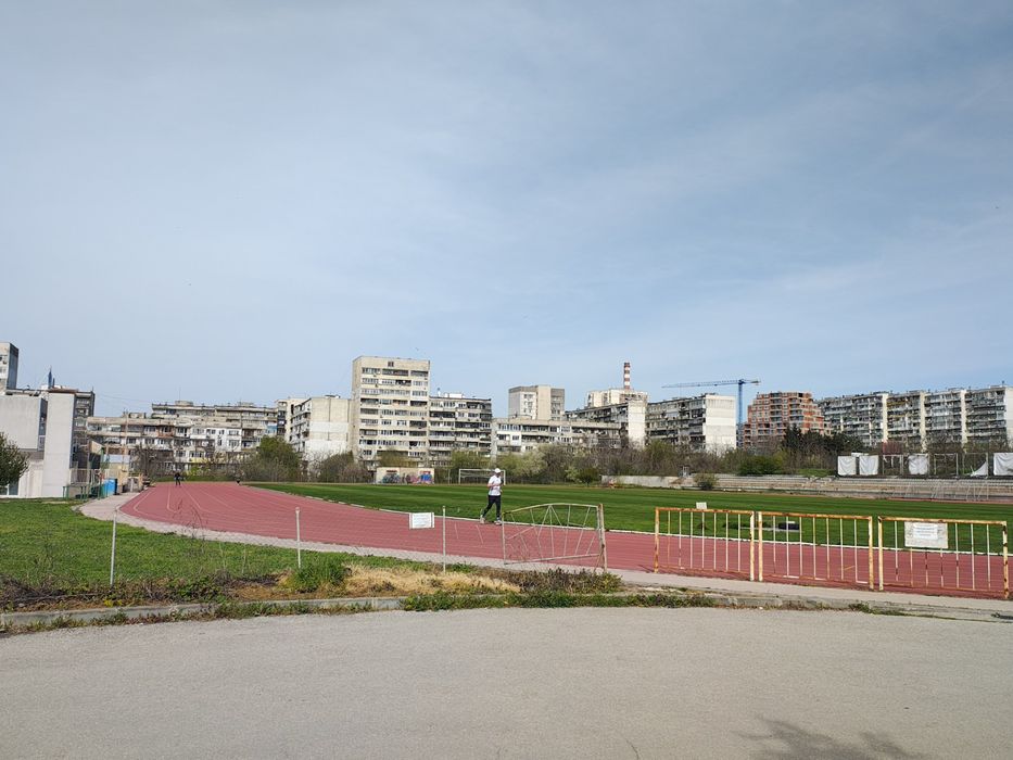 Двустаен южен апартамент за продажба, в новострояща се сграда в кв. Мл